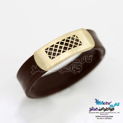 انگشتر طلا و چرم