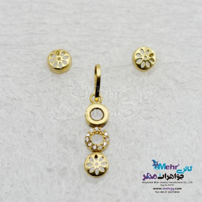 نیم ست طلا - آویز و گوشواره - طرح هندسی
