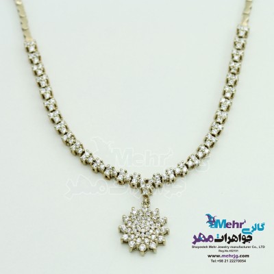 گردنبند طلا - طرح گل خورشیدی