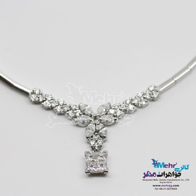 گردنبند طلا - طرح گل مارکیز