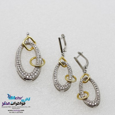 نیم ست طلا - آویز و گوشواره - طرح هندسی