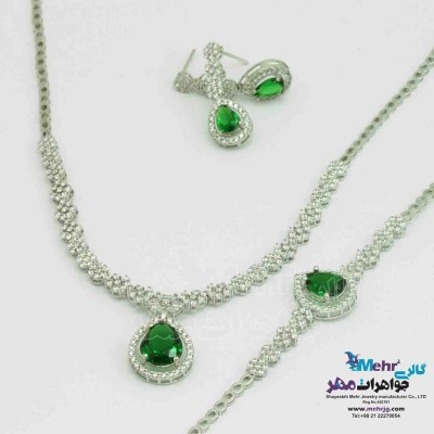 سرویس طلا - گردنبند - دستبند - گوشواره - طرح اشک