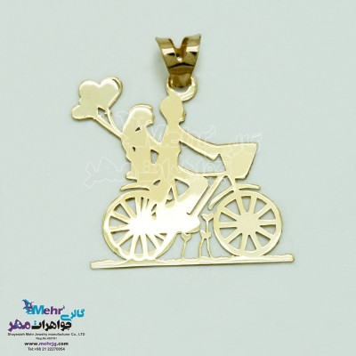 آویز طلا - طرح دوچرخه سواری عاشقانه
