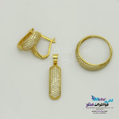نیم ست طلا - آویز و انگشتر و گوشواره - طرح هندسی