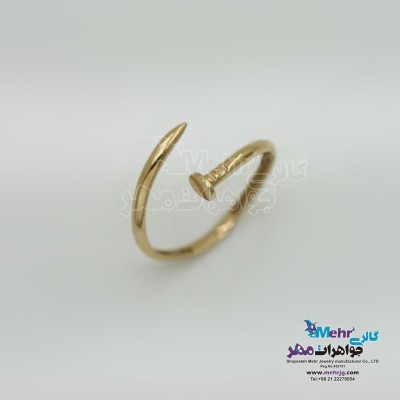 انگشتر طلا- طرح میخ
