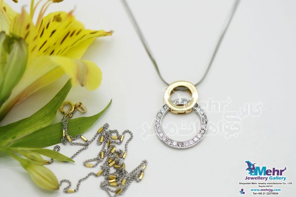 نمای دوم آویز طلا - طرح برمس