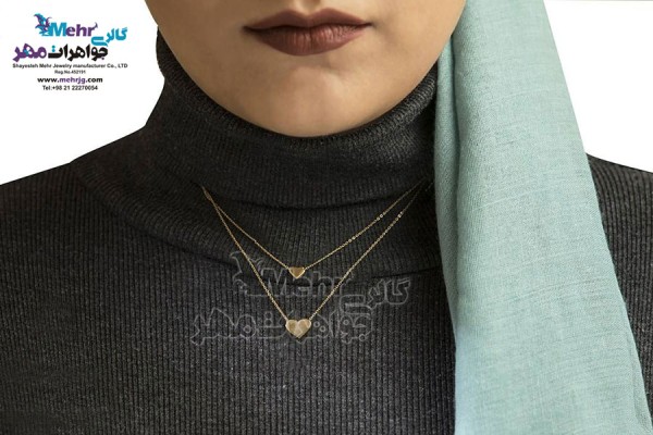 نمای دوم گردنبند طلا - طرح قلب