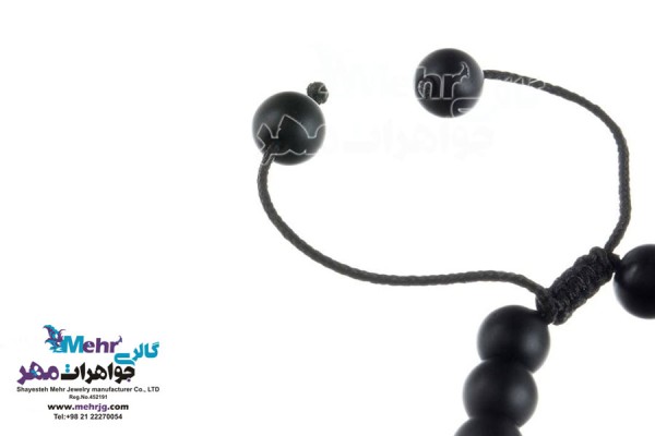 نمای دوم دستبند طلا و سنگ - طرح تاج