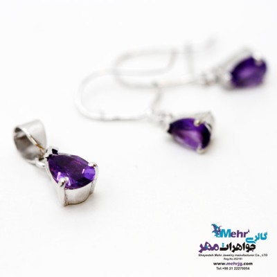 نمای دوم نیم ست طلا - آویز و گوشواره - طرح اشک