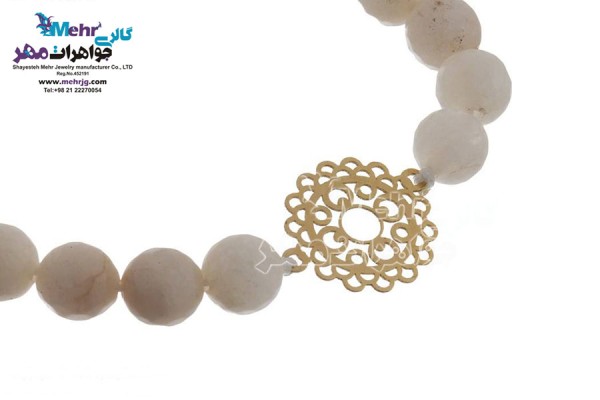 نمای دوم دستبند طلا و سنگ - طرح هندسی