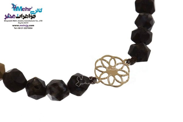 نمای دوم دستبند طلا و سنگ - طرح شمسه