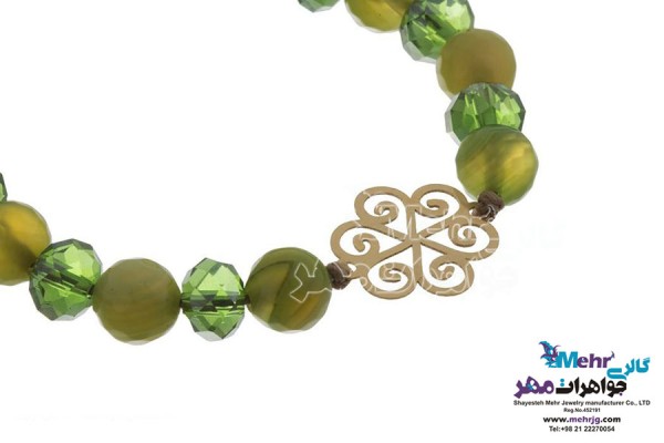 نمای دوم دستبند طلا و سنگ - طرح گل