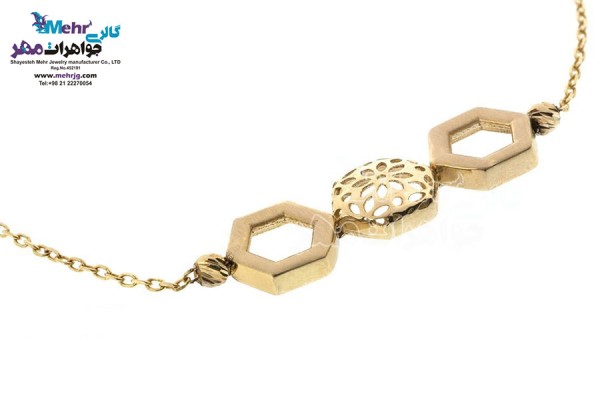 نمای دوم دستبند طلا - طرح هندسی
