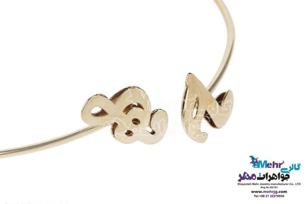 نمای دوم دستبند النگویی طلا - طرح نت موسیقی