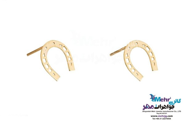 نمای دوم گوشواره طلا - طرح نعل اسب