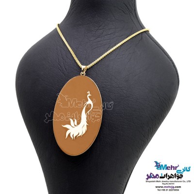 نمای دوم آویز طلا - طرح طاووس