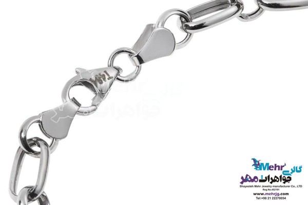 نمای دوم دستبند طلا - طرح هندسی