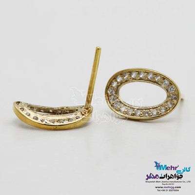 نمای دوم گوشواره طلا - طرح هندسی