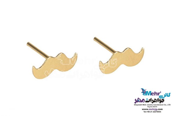 نمای دوم گوشواره طلا - طرح سبیل