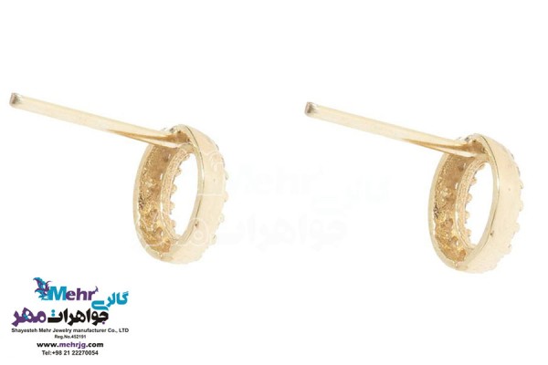 نمای دوم گوشواره طلا - طرح هندسی