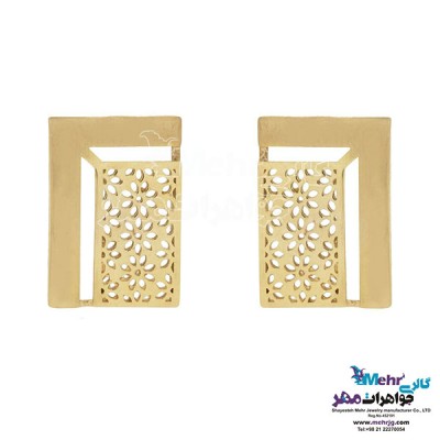 نمای دوم نیم ست طلا - آویز و گوشواره - طرح هندسی
