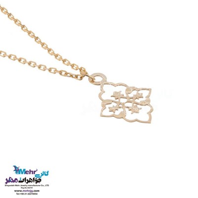 نمای دوم آویز ساعت طلا - طرح اسلیمی