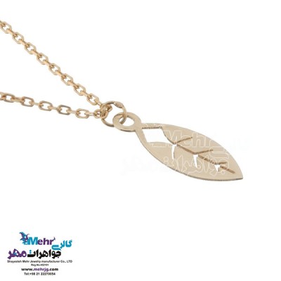 نمای دوم آویز ساعت طلا - طرح برگ