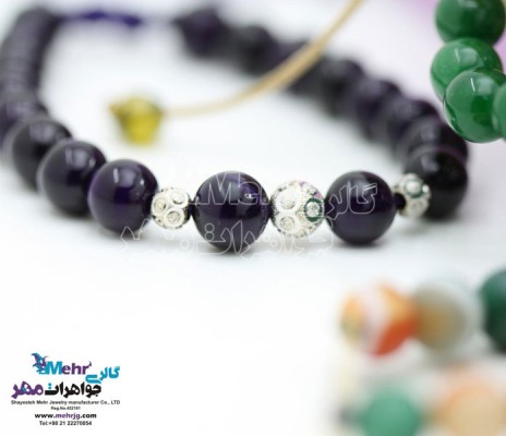 نمای دوم دستبند طلا و سنگ - طرح گوی برفی