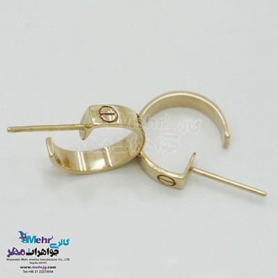نمای دوم گوشواره طلا - طرح کارتیه