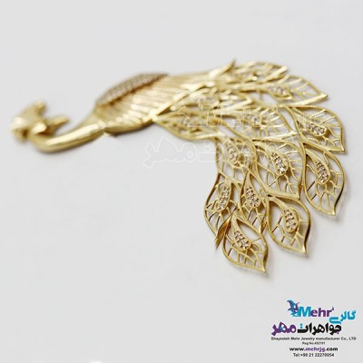 نمای دوم آویز طلا - طرح طاووس