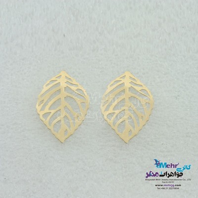 نمای دوم گوشواره طلا - طرح برگ