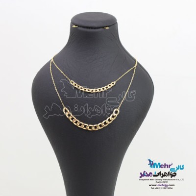نمای دوم گردنبند طلا - طرح کارتیه