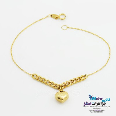 نمای دوم دستبند طلا - طرح کارتیه