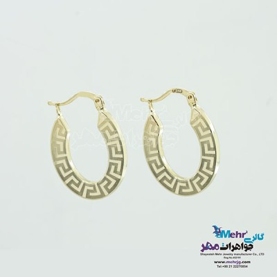 نمای دوم گوشواره حلقه ای طلا - طرح ورساچه