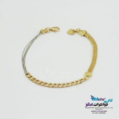 نمای دوم دستبند طلا - طرح کارتیه