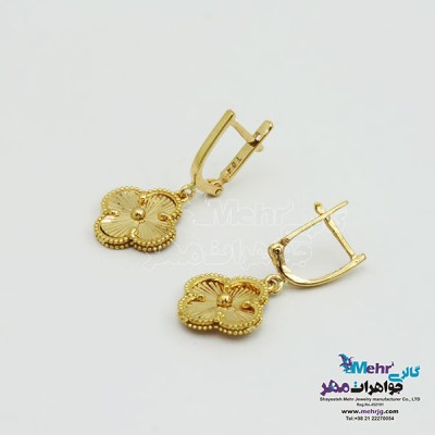 نمای دوم گوشواره طلا - طرح ونکلیف