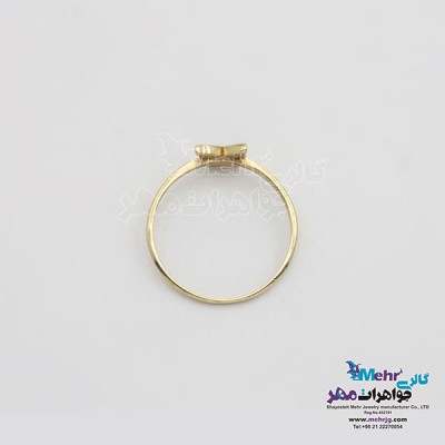 نمای دوم آویز طلا - طرح پروانه