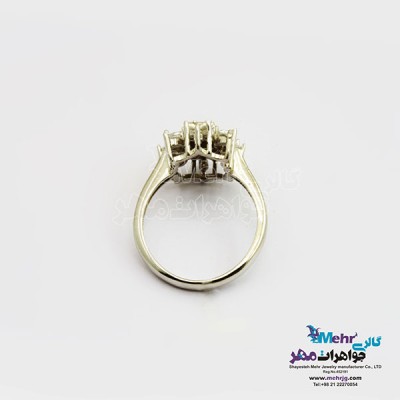 نمای دوم انگشتر طلا - طرح خوشه ای