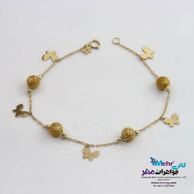 نمای دوم دستبند طلا - طرح پروانه