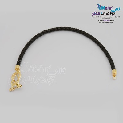 نمای دوم دستبند طلا و چرم - طرح دیوید یورمن