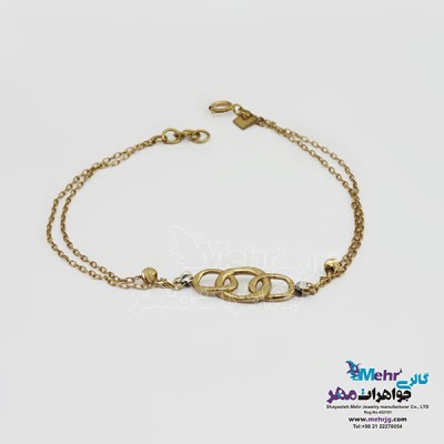 نمای دوم دستبند طلا - طرح کارتیه