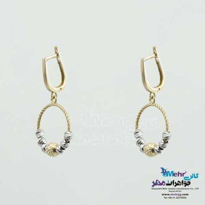نمای دوم گوشواره گیره ای طلا - طرح هندسی