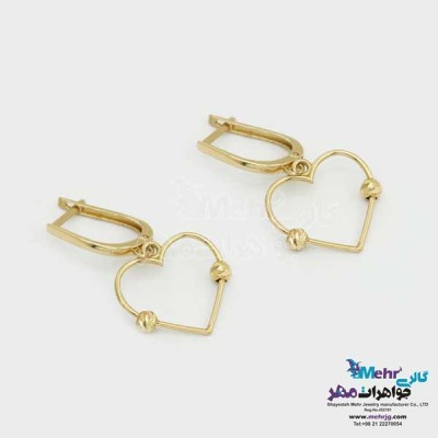 نمای دوم گوشواره گیره ای طلا - طرح قلب