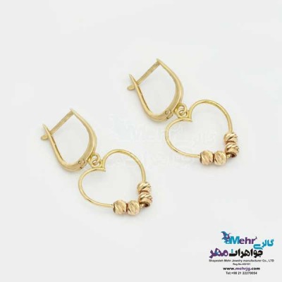 نمای دوم گوشواره گیره ای طلا - طرح قلب