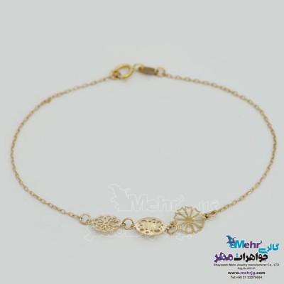 نمای دوم دستبند طلا - طرح گل