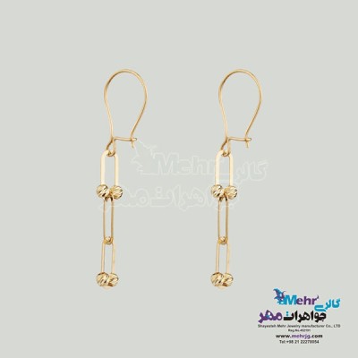 نمای دوم گوشواره طلا - طرح گوی تراش