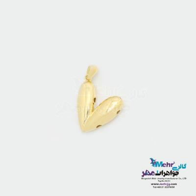نمای دوم آویز طلا - طرح قلب
