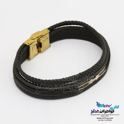 نمای دوم دستبند طلا و چرم - طرح هندسی