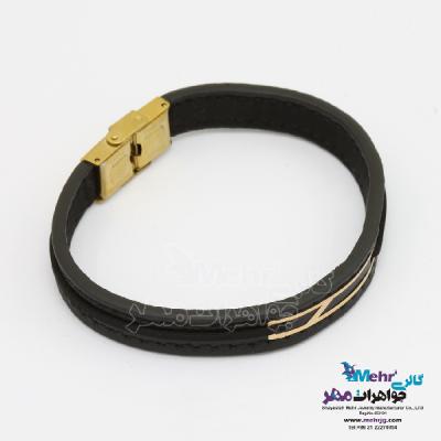 نمای دوم دستبند طلا و چرم - طرح هندسی
