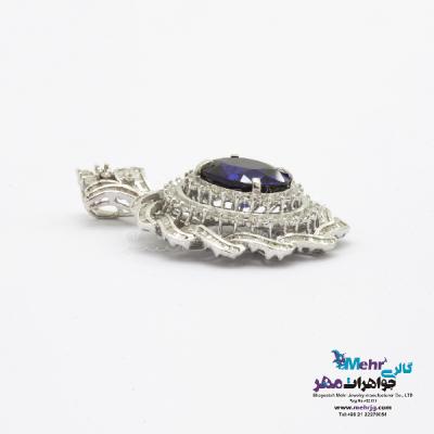 نمای دوم آویز جواهر - طرح مدالیون